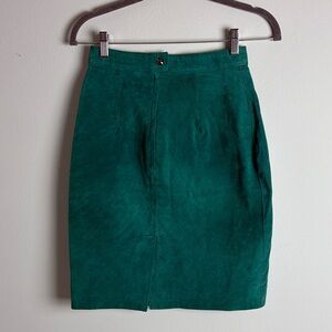 Vintage leather teal skirt by Cayenne: perfect condition